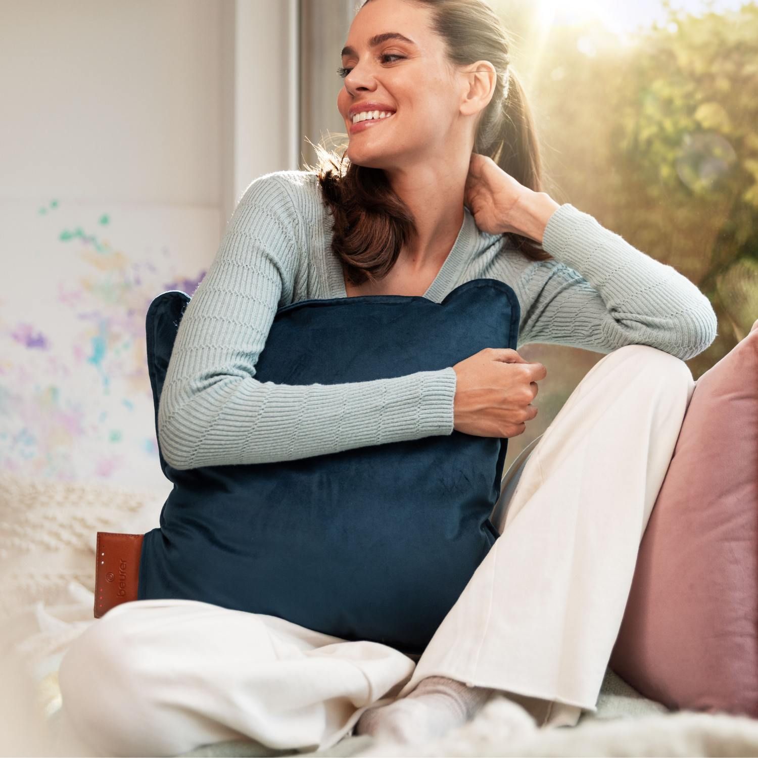 Акумуляторна електрогрілка-подушка HK 77 Beurer HK 77 Obsidian-blue